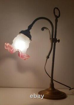 Lampe De Bureau, Col De Cygne Tulipe Verre Et Laiton Style Art Nouveau 1940-1960