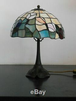 Lampe TIFFANY style Art Nouveau