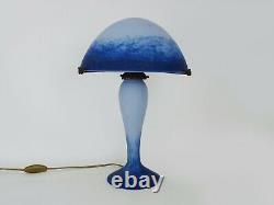 Lampe champignon en pâte de verre bleu Lumières de la ville style Art Nouveau