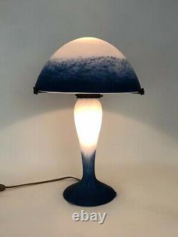 Lampe champignon en pâte de verre bleu Lumières de la ville style Art Nouveau