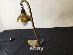 # Lampe lanterne Art Nouveau, en bronze style Arts & Crafts WAS Benson année 20