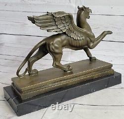 Merveilleux Style Art Nouveau Gothique Gargouille Griffin Bronze Sculpture Fonte