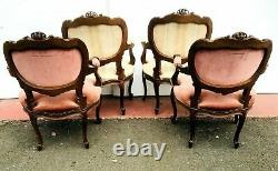 Mobilier de salon style Louis XV Quatre fauteuils deux chaises deux banquettes