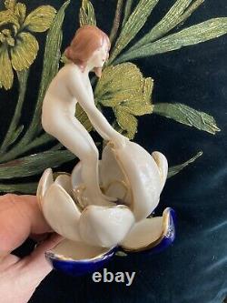 Porcelaine Style Art Nouveau Royal Dux Femme Fleur De Lotus