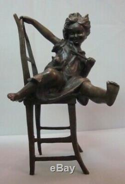 Statue Chat Fille Style Art Deco Style Art Nouveau Bronze massif Signe