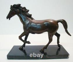 Statue Cheval Animalier Style Art Deco Style Art Nouveau Bronze massif