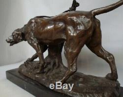 Statue Chien Chasse Style Art Deco Style Art Nouveau Bronze massif Signe