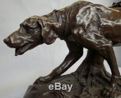 Statue Chien Chasse Style Art Deco Style Art Nouveau Bronze massif Signe