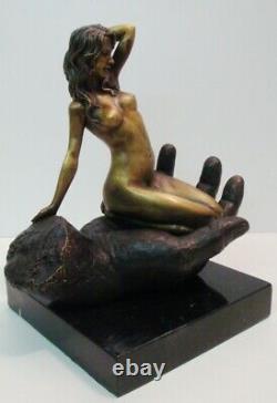 Statue Pin-up Nu Style Art Deco Style Art Nouveau Bronze massif Signe