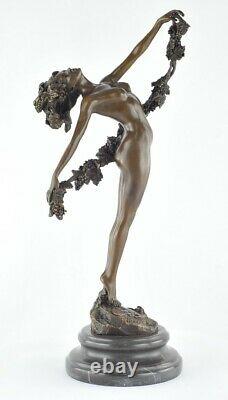 Statue Sculpture Danseuse Nue Sexy Style Art Deco Style Art Nouveau Bronze massi