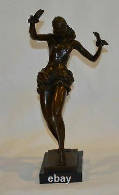 Statue en bronze de la danseuse de la liberté de style art déco nouveau