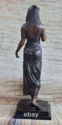 Style Art Nouveau Deco Égyptien Revival Roya Statue Bronze Figurine Sculpture