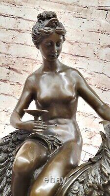 Style Art Nouveau Élégance Vierge Avec Aigle Bronze Sculpture L. C. Buhots
