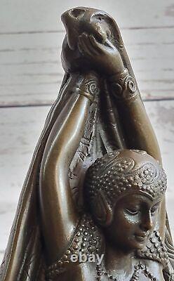 Style Art Nouveau Fonte Bronze Après Demetre Chiparus Ramese`S Amuseur