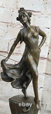 Style Art Nouveau Gracieux Fairly Comme Danseuse Bronze Sculpture M. Vallet Nr