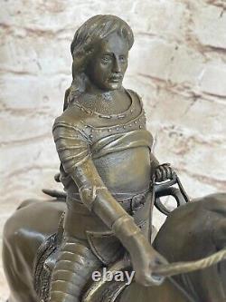 Style Art Nouveau Guerrier Equitation Cheval Militaire Trophée Bronze Sculpture